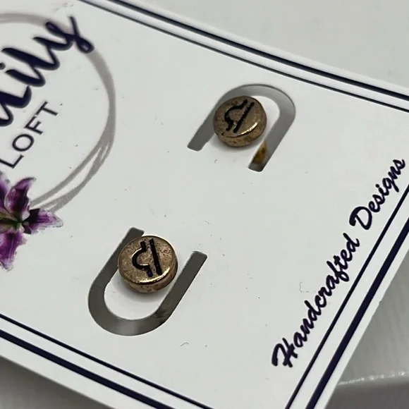 Libra Horoscope Stud Earrings. - Picture 2 of 2